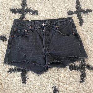 super cute high-rise denim shorts